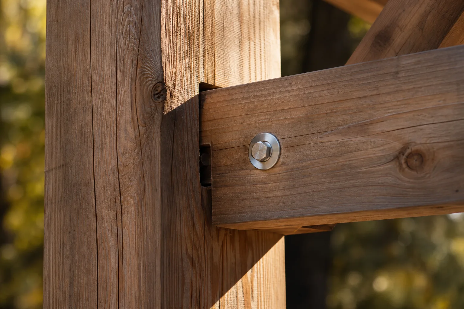 Pergola bois en kit ou sur mesure : quel budget prévoir ? — Ales-Pergola.fr