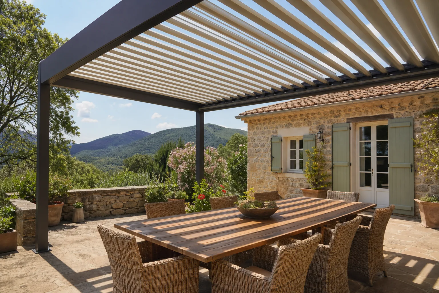 Pergola bioclimatique Anduze — installation sur mesure dans le Gard (30)